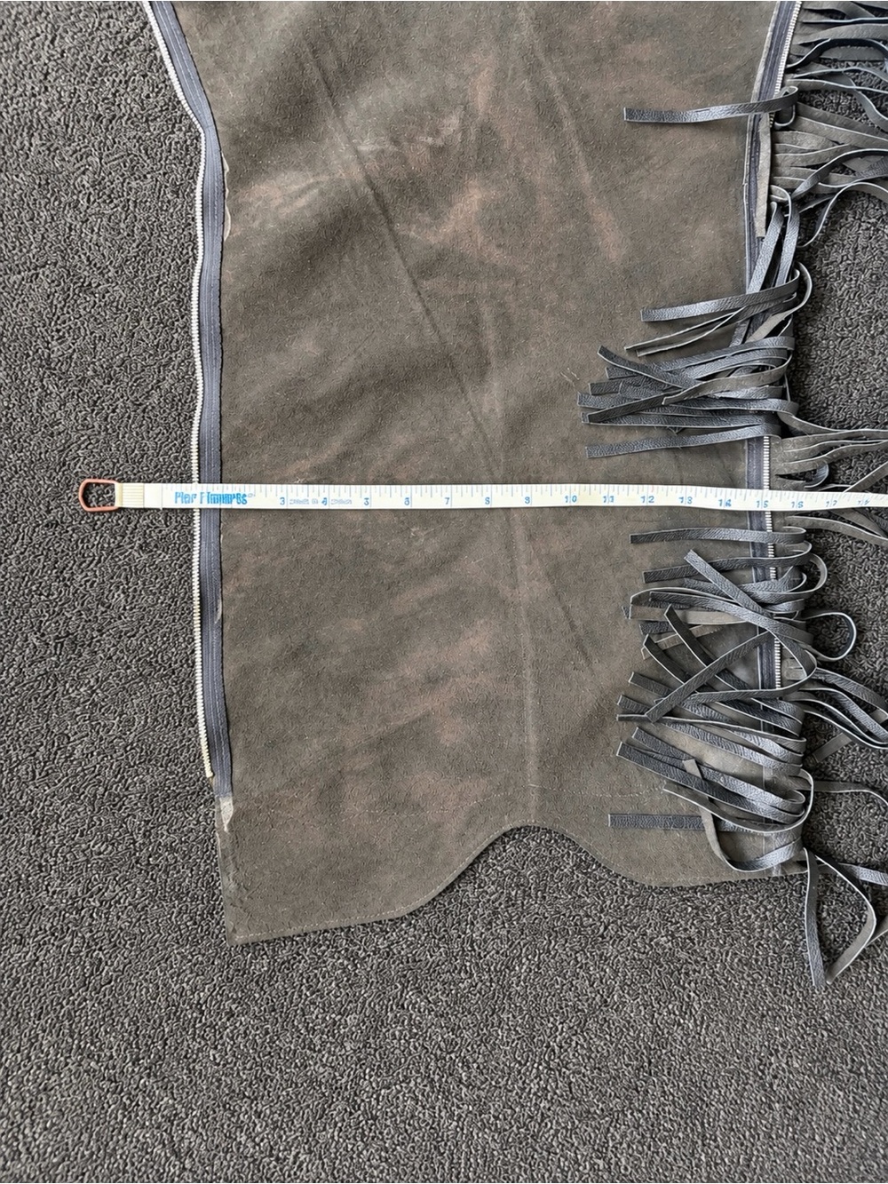 Black Leather Riding Chaps - Picture 6 of 9